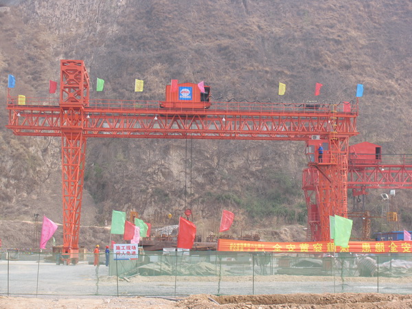 Procurement of double beam flower frame gantry crane for road and bridge engineering