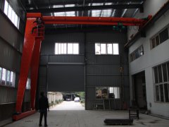 MHBElectric hoist type semi gantry crane, single beam semi gantry crane
