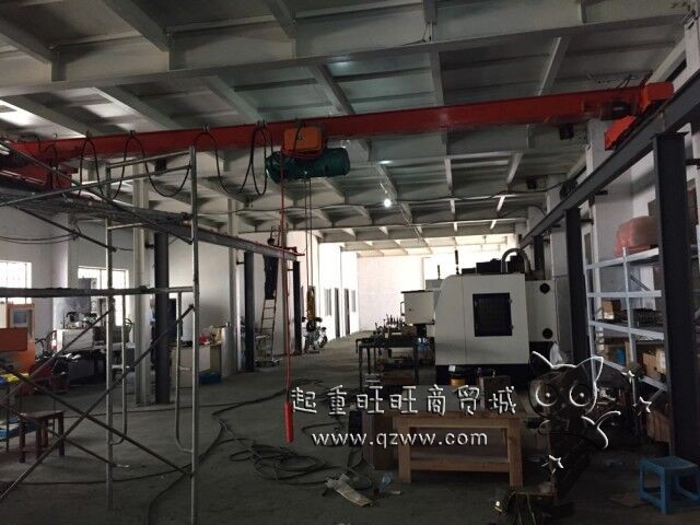 A case study of installing cranes without steel structures in old-fashioned workshops