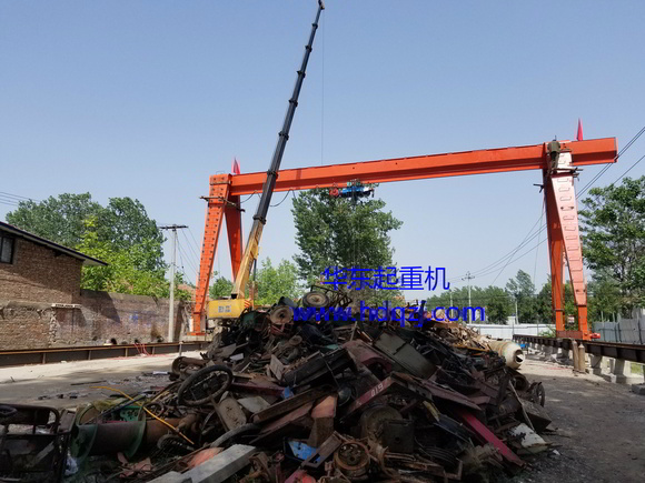 MHType electromagnetic suction cup gantry crane|MHType recycling scrap iron and steel yard gantry crane