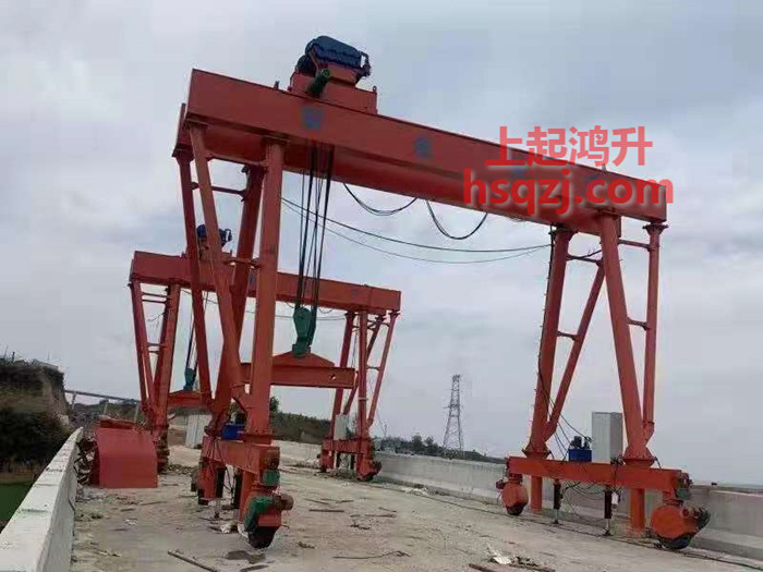 80Rental of ton tire type beam lifting machine|80Rent of ton tire gantry crane